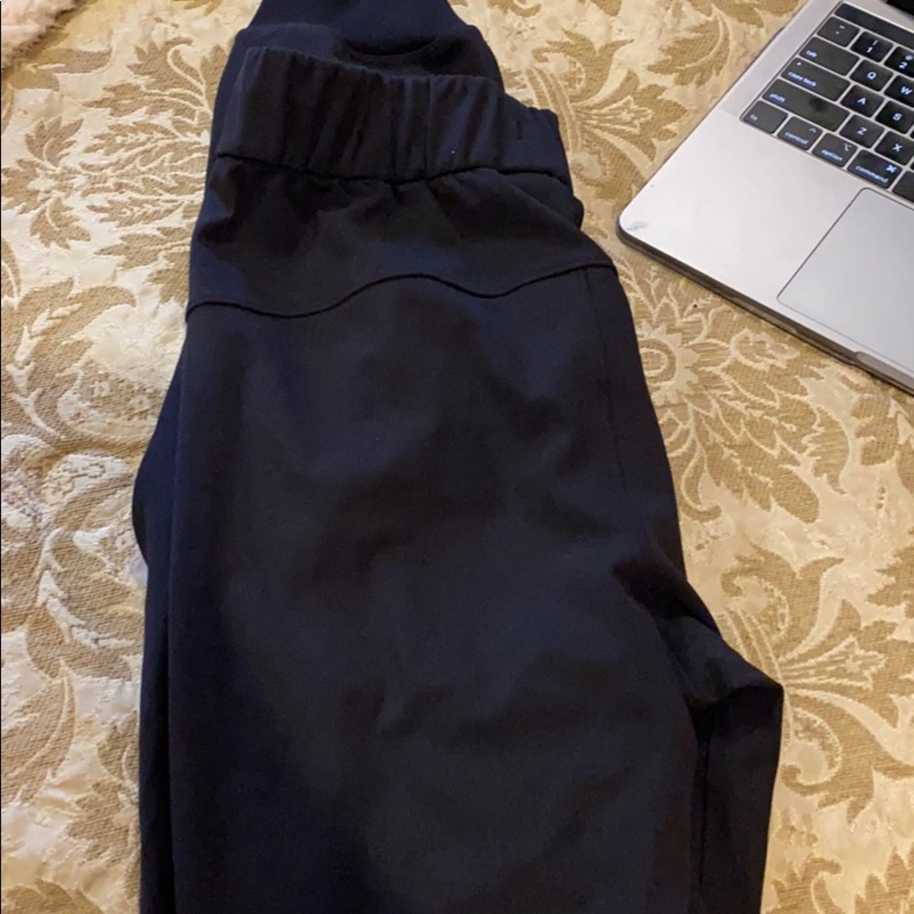 Never been worn! Brand new lululemon black joggers